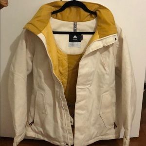 Burton jet set jacket for ski or snowboarding.